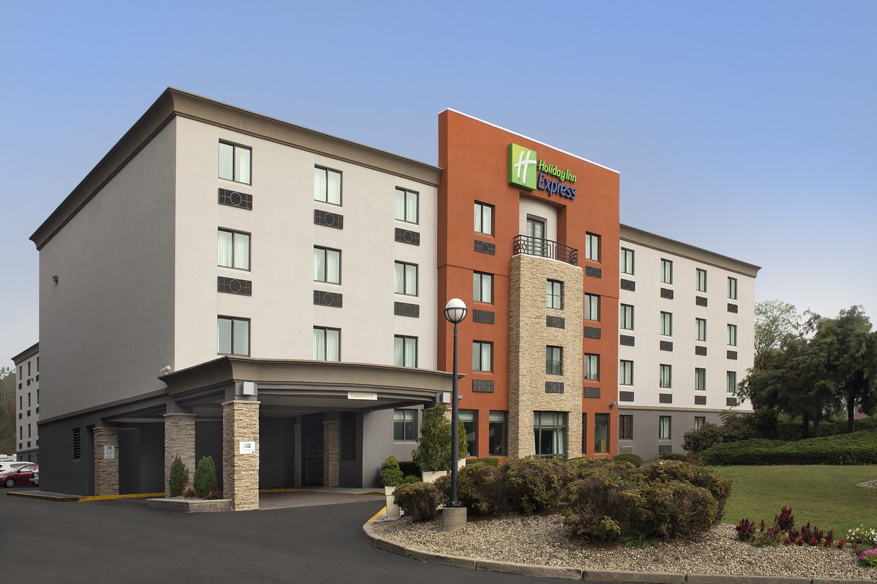 Holiday Inn Express Saugus