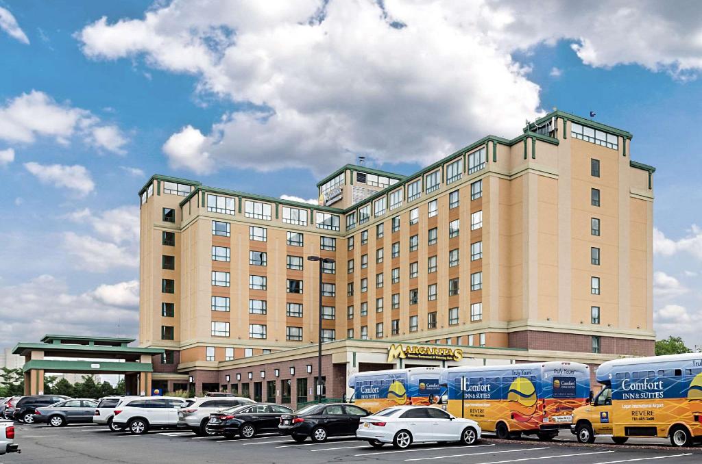 Comfort Inn & Suites Boston Logan Airport Revere